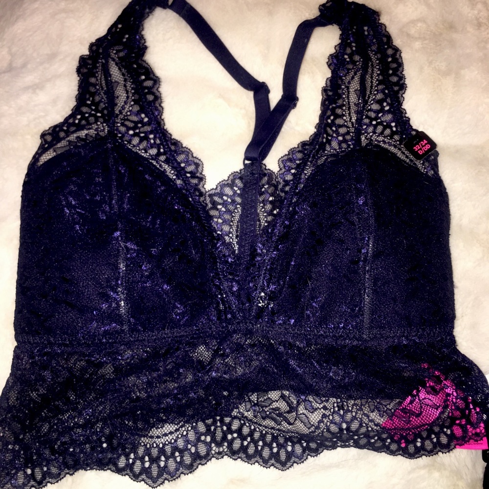 DEEP BLUE LACE BRALETTE
